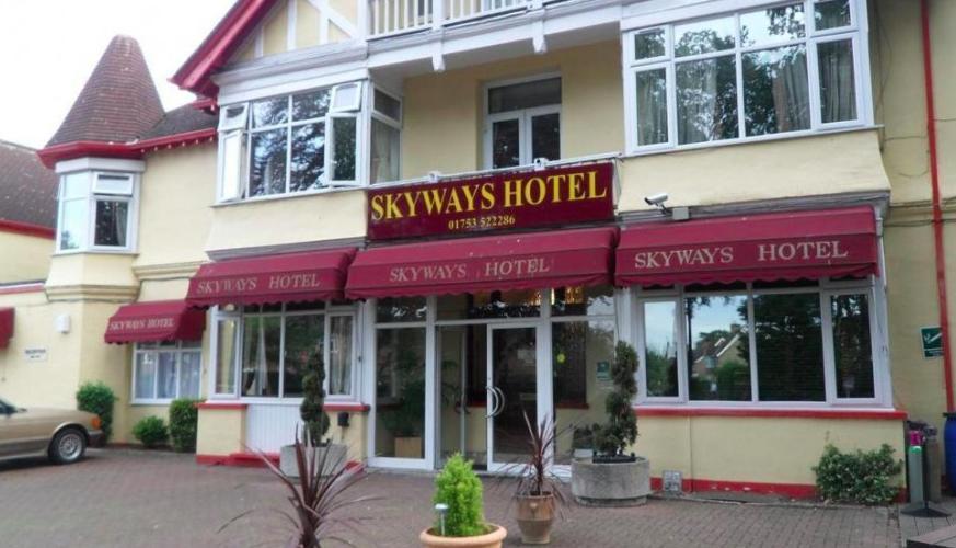 Skyways Hotel Slough Exterior photo