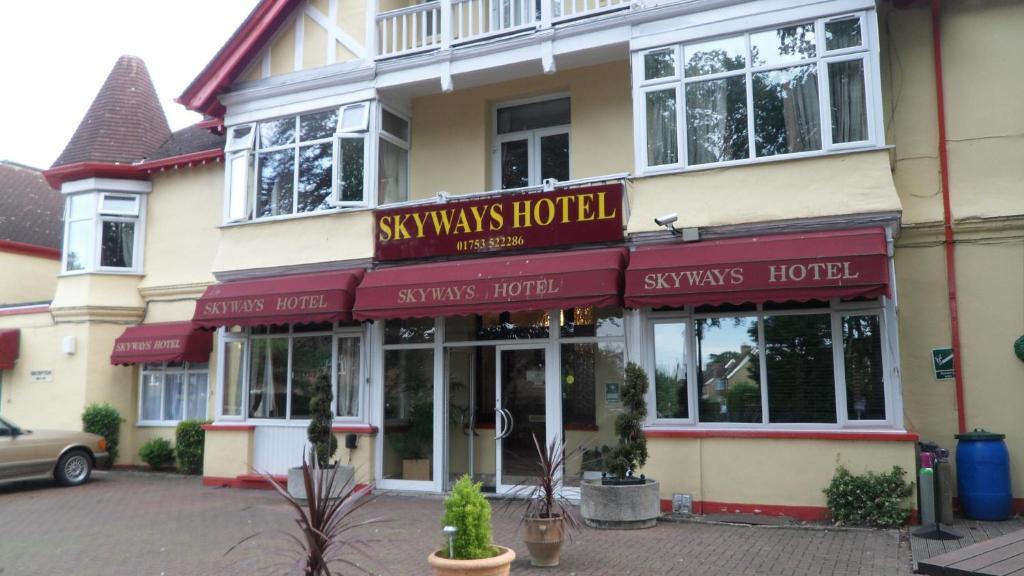 Skyways Hotel Slough Exterior photo